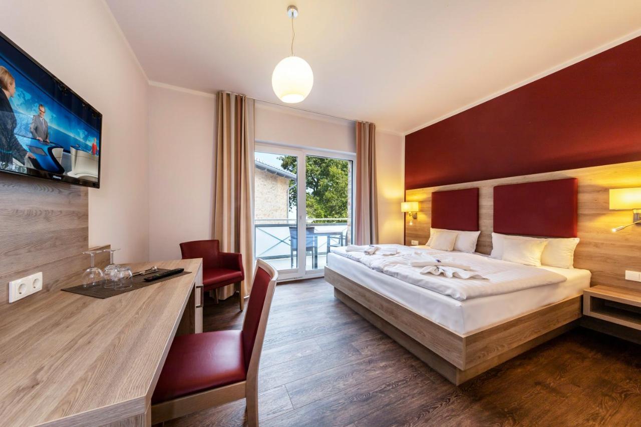Hotel Zur Ostsee Граль-Мюриц Экстерьер фото
