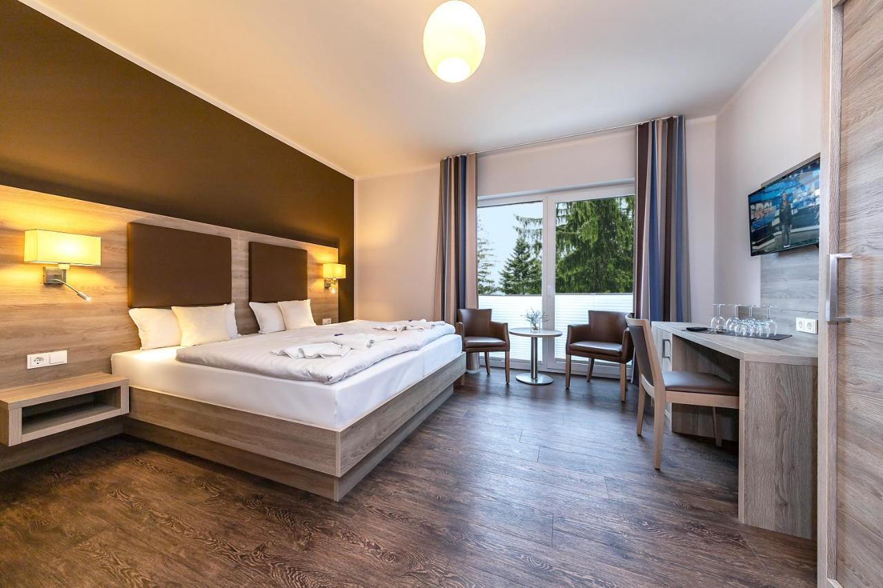 Hotel Zur Ostsee Граль-Мюриц Экстерьер фото